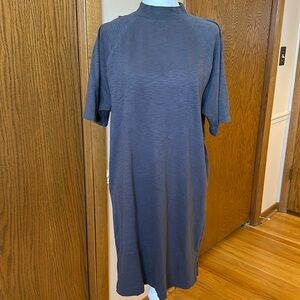 Universal Thread gray size medium t-shirt dress.